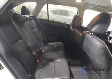 2016 Subaru Outback 2.5I Limited z USA, uszkodzony, nr VIN 4S4BSALC2G3273847